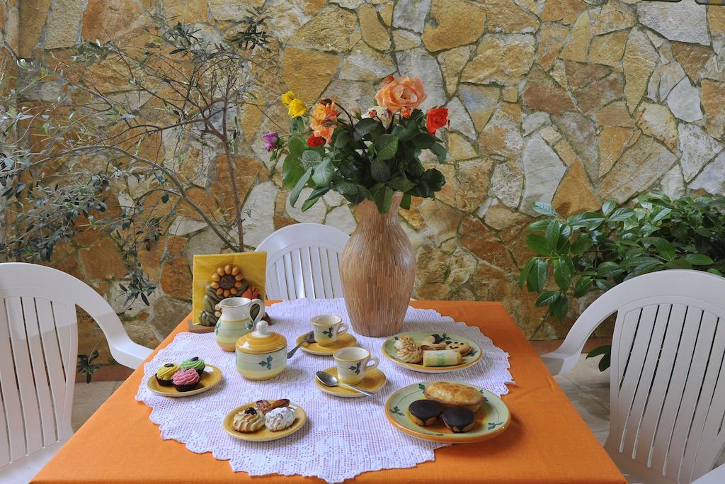 Barocco.Oberdan Bed & Breakfast Lecce Exterior foto