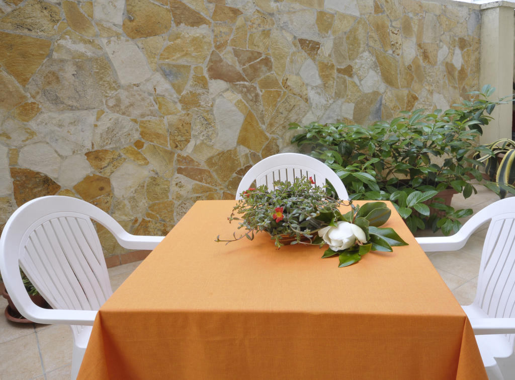 Barocco.Oberdan Bed & Breakfast Lecce Exterior foto
