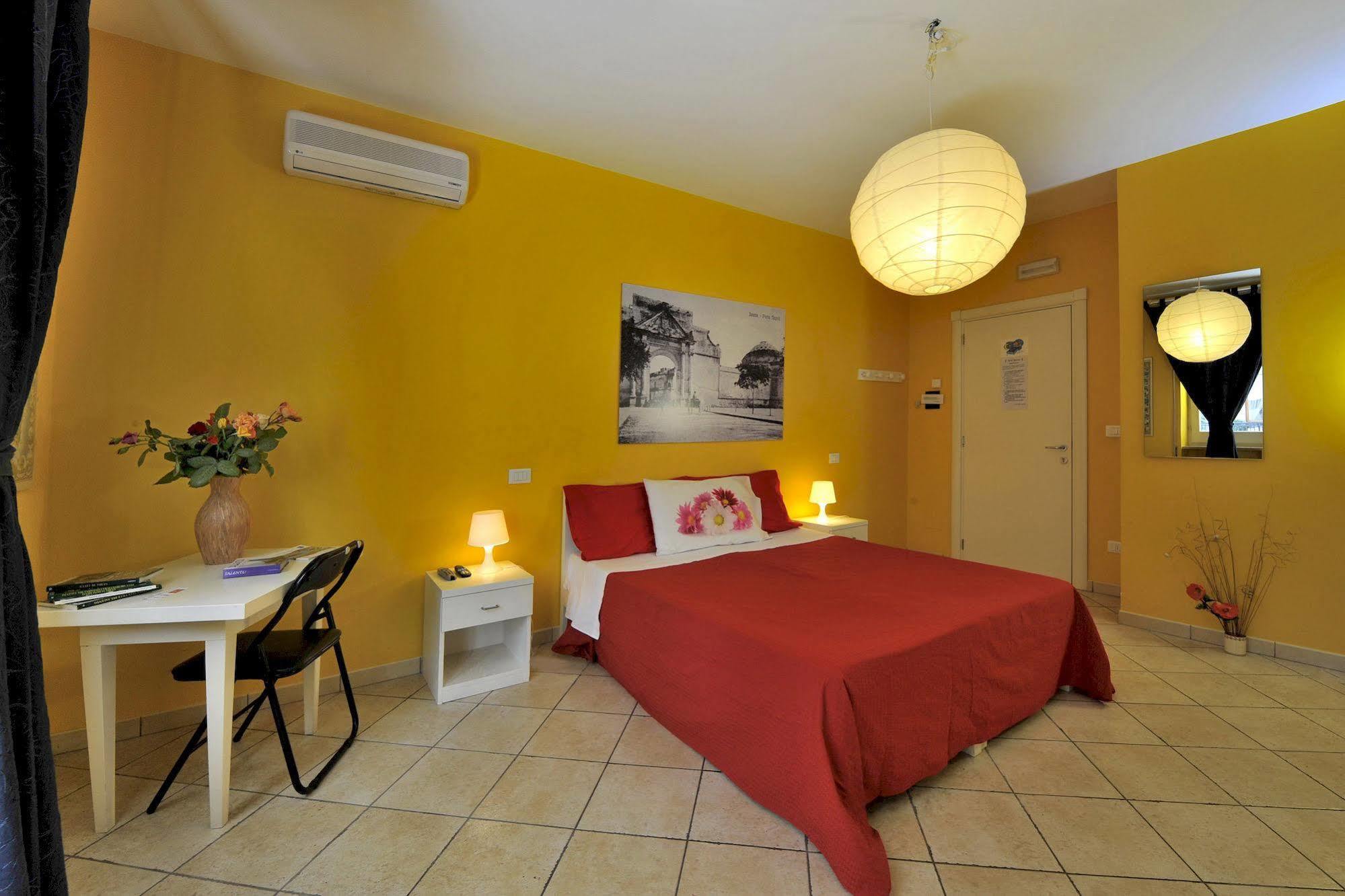 Barocco.Oberdan Bed & Breakfast Lecce Exterior foto