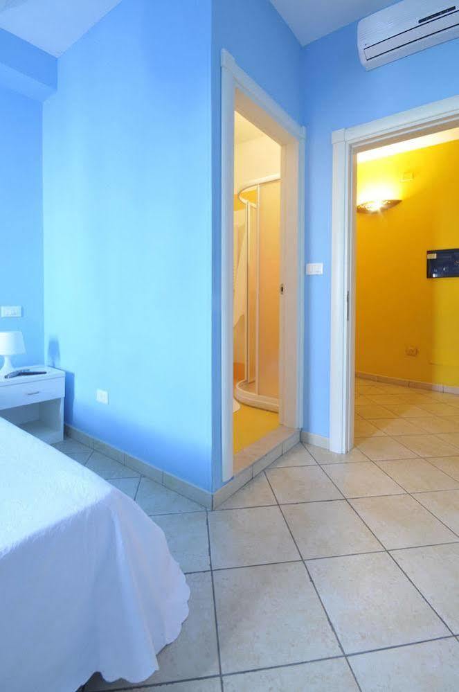 Barocco.Oberdan Bed & Breakfast Lecce Exterior foto