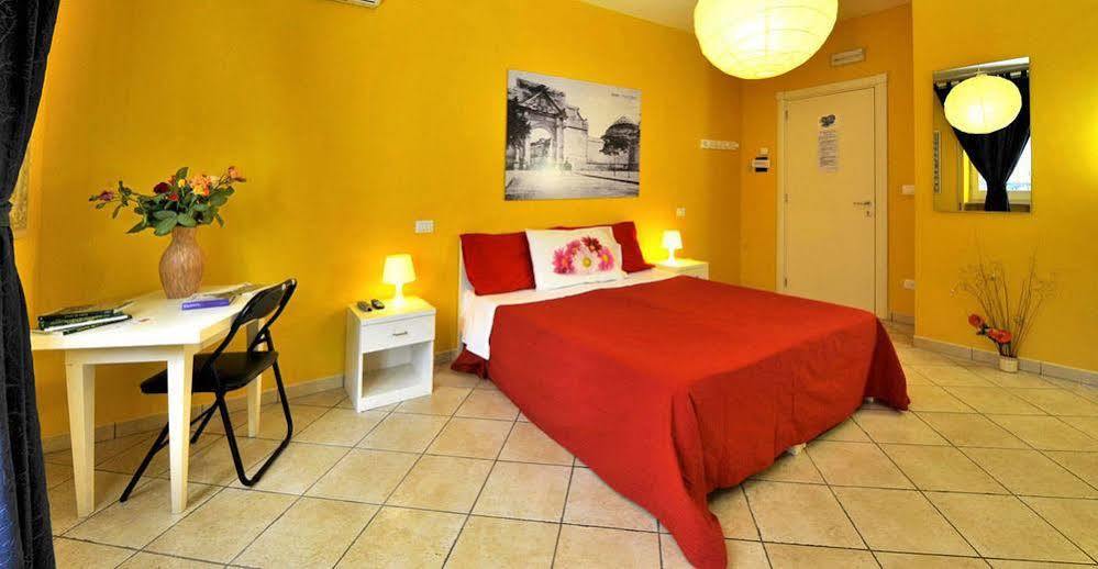 Barocco.Oberdan Bed & Breakfast Lecce Exterior foto