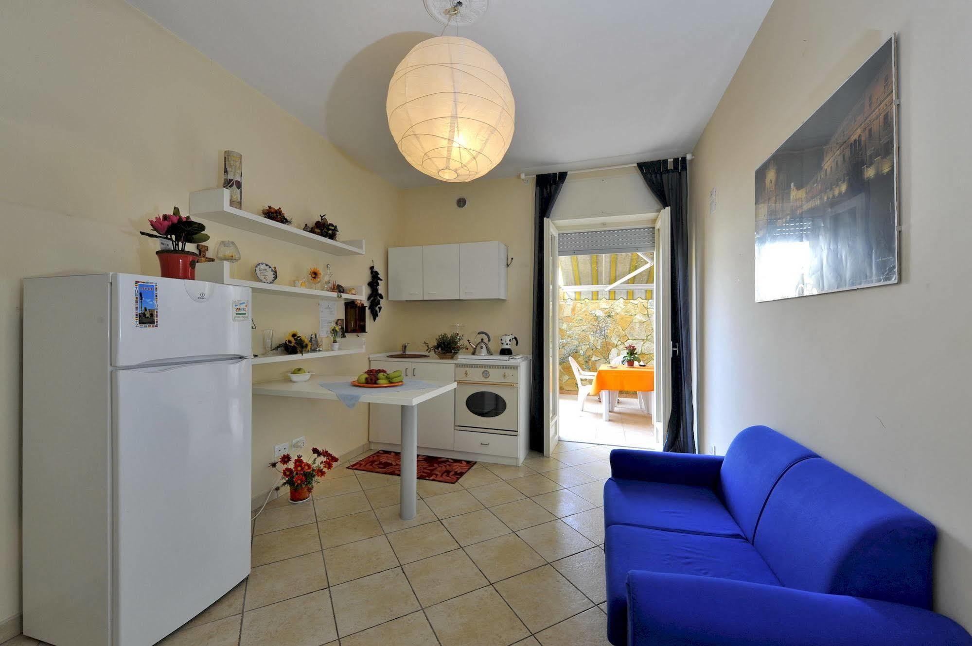 Barocco.Oberdan Bed & Breakfast Lecce Exterior foto